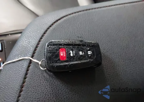 2020 Toyota Camry Xle Hybrid из США, поврежденный, VIN 4T1F31AK7LU526108